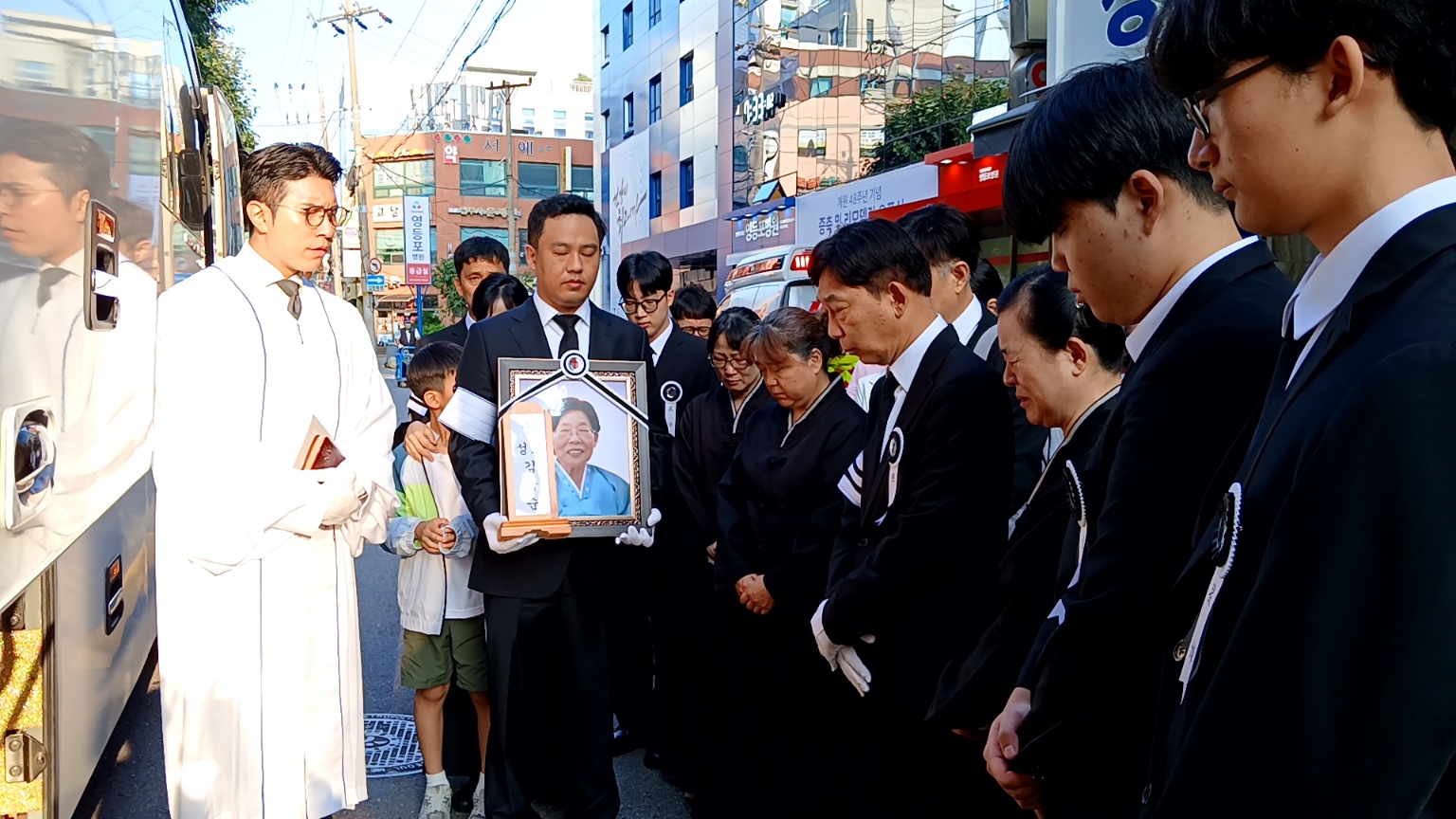 장례 갤러리 27